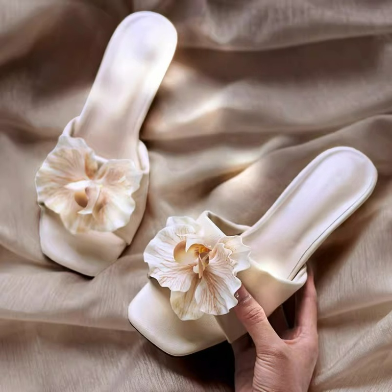 Sandal Wanita Merk Ternama Mus - Streetwear Brand With Flowers ulasan dan harga