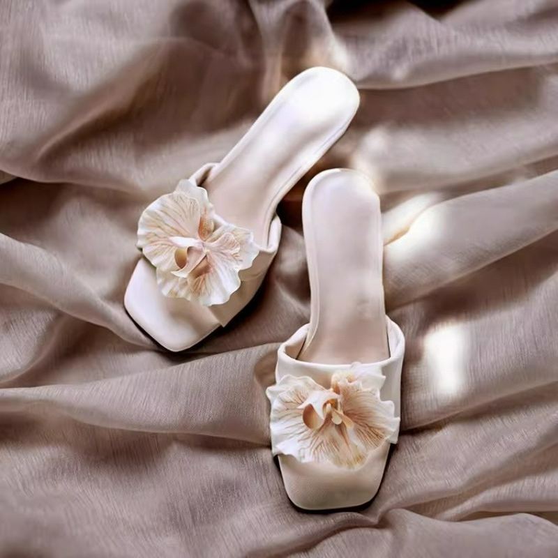 Sandal Wanita Merk Ternama Mus - Streetwear Brand With Flowers ulasan dan harga